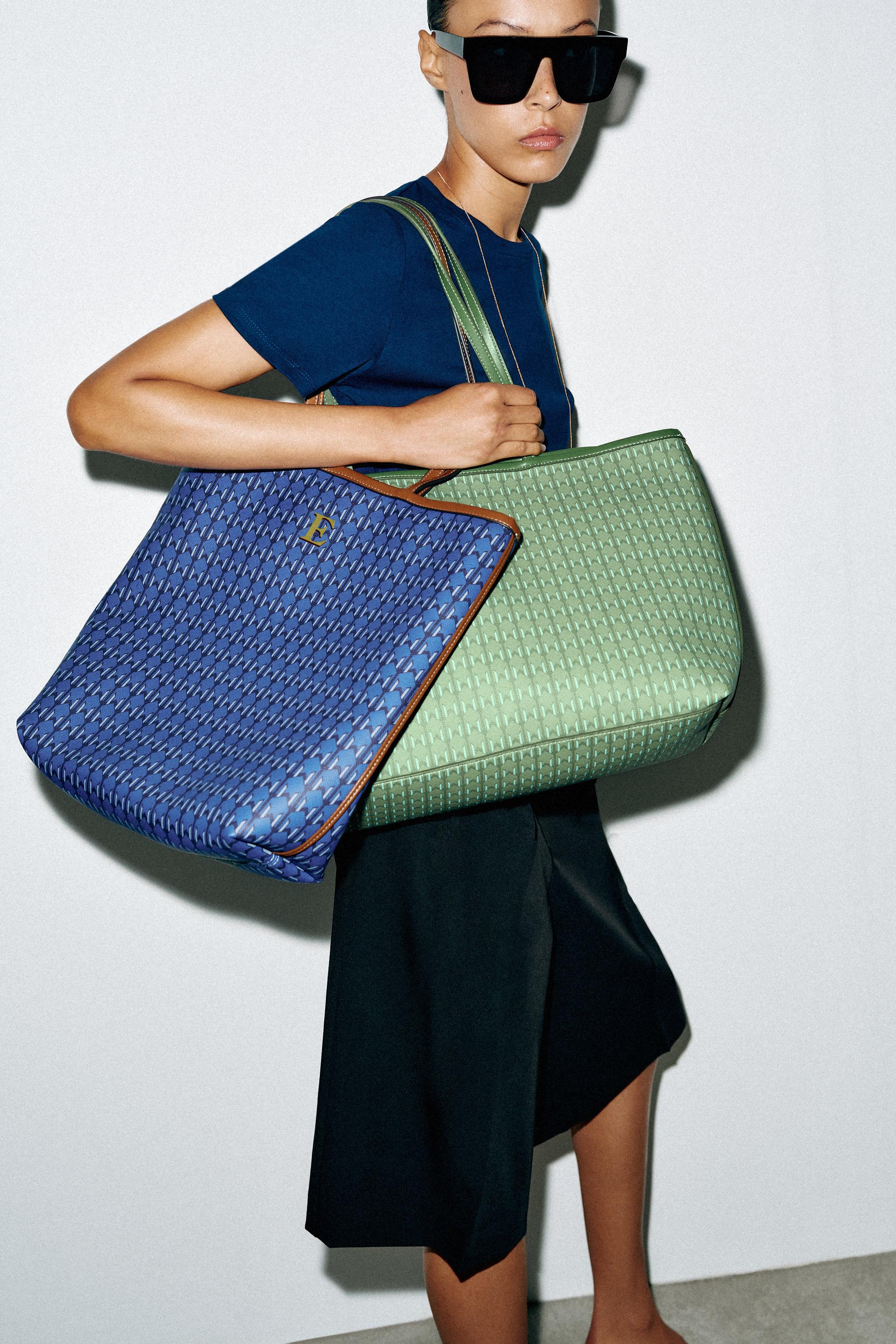 PRINTED SHOULDER BAG